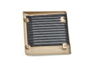 Grille de haut-parleur