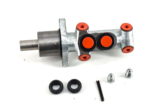 Master cylinder diam 20.6