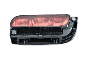 Additional right brake light