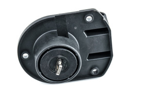 Rear trunk lock