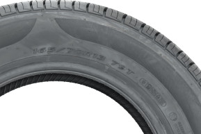 165/70 r13 79t reliance