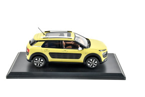 1/18 citroen c4 cactus hello jaune 2014