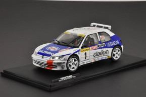 1/18 306 maxi white monte carlo - solido