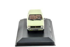 1/43 104 vert pistache 1972 - odeon