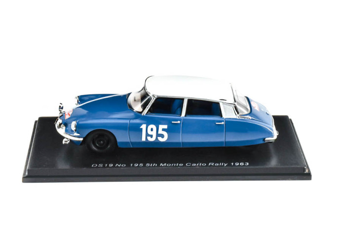 1/43 ds19 n°195 rallye...