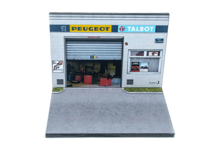 Diorama 1/43 garage peugeot...