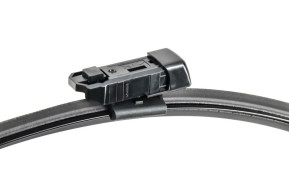 Left flat window wiper blade