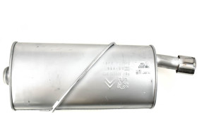 Rear exhaust muffler