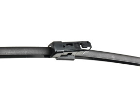 Right flat window wiper blade