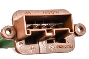 Air conditioner control resistor