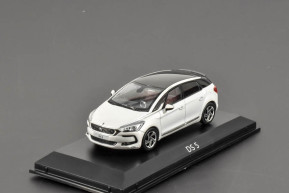 1/43 ds 5 2015 pearl white