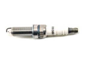 Engine spark plug