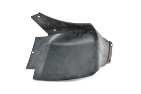 Rear right wheel arch mudguard