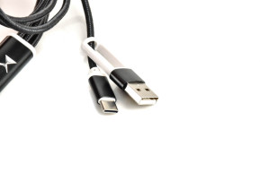 Cable usb multi-connecteurs ds