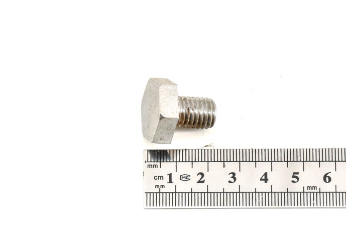 Wheel cover screw m10-l18