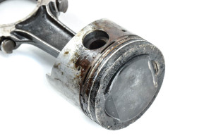 Class 55 connecting rod/piston assembly