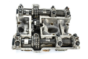 Carburetor cylinder head