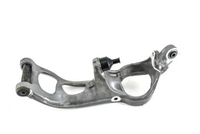 Front left pivot bracket