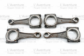 Set of 4 engine connecting rod