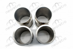 Set of 4 204 xk4 engine...