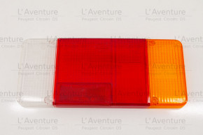 Clear right rear light