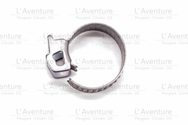 https://www.boutique-laventure-association.com/53557-large_default/collier-metal.jpg
