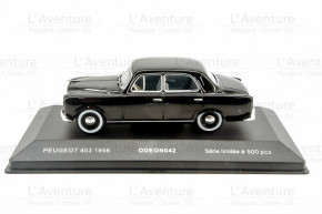 1/43 403 1956 black with white sidewall