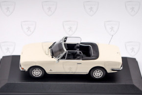 1/43 504 1977 cabriolet blanc