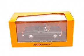 1/43 black convertible 404 1962