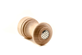 Salt shaker natural wood 9cm