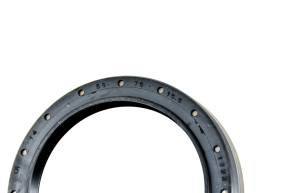 Wheel hub seal