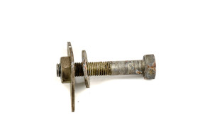 Retainer   alternator fixing screw