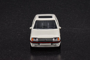 1/43 jet car 205 gti blanc meije - norev