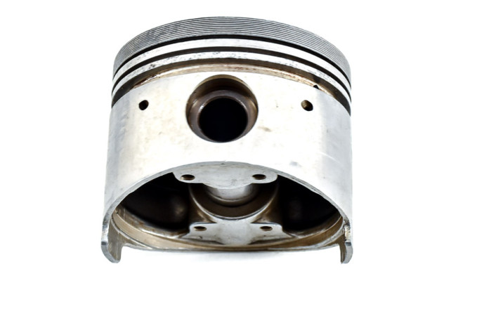 Piston 2.7