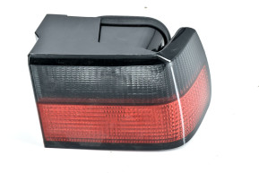 Right rear wing light “axo”