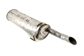 Rear exhaust muffler