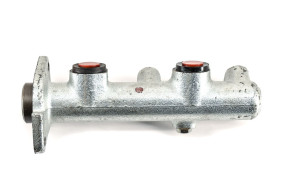 Master cylinder diam 17.5