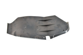 Right rear fender mudguard screen