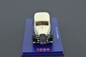 1/43 traction 7c berline beige/noir 1934